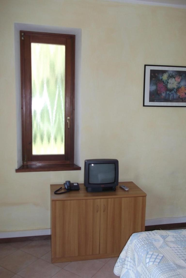 Villa Girasole Torri Del Benaco Luaran gambar